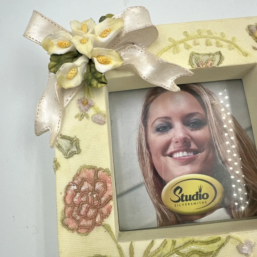 Resin‎ Picture Frame 5.5